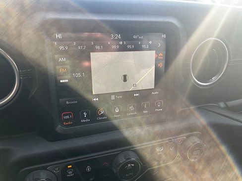 Used 2018 Jeep Wrangler Unlimited Sahara w/ Dual Top Group image 22