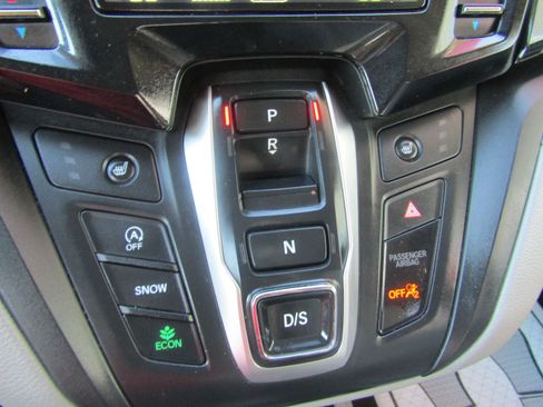 Used 2022 Honda Odyssey EX-L image 16