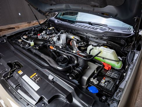 Used 2026 Ford F250 King Ranch w/ Chrome Package image 40