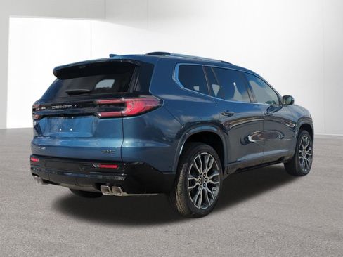New 2026 GMC Acadia Denali Ultimate w/ LPO, Floor Liner Package AWD/4WD image 5