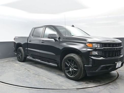 Used 2022 Chevrolet Silverado 1500 Custom w/ Rally Edition image 2