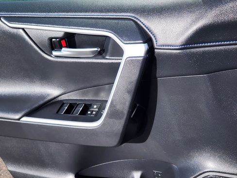 Used 2021 Toyota RAV4 XSE image 11