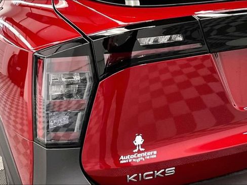 New 2026 Nissan Kicks SV image 18