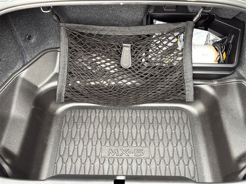 Used 2023 MAZDA MX-5 Miata Club w/ Weather Package image 25