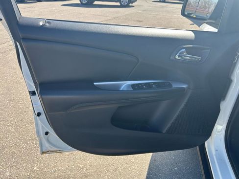 Used 2014 Dodge Journey SXT w/ Quick Order Package 28C image 14