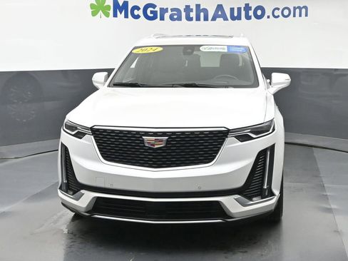 Used 2024 Cadillac XT6 Premium Luxury w/ Technology Package AWD/4WD image 6