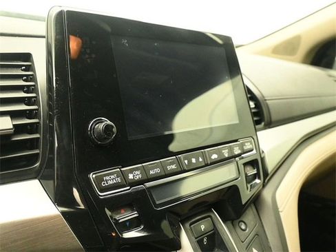Used 2020 Honda Odyssey EX image 16