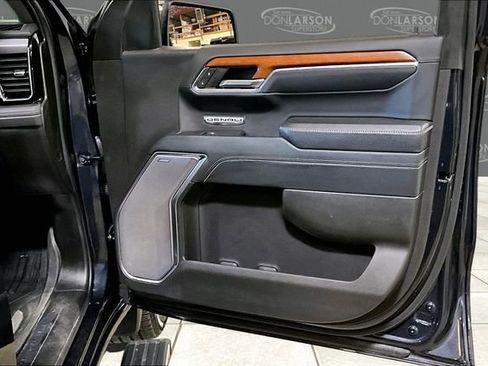 Certified 2023 GMC Sierra 1500 Denali w/ Denali Reserve Package AWD/4WD image 13