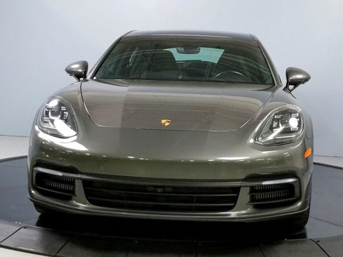Used 2017 Porsche Panamera 4S w/ Premium Package Plus image 2