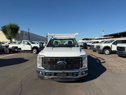 New 2026 Ford F250 XL w/ XL Chrome Package image 6