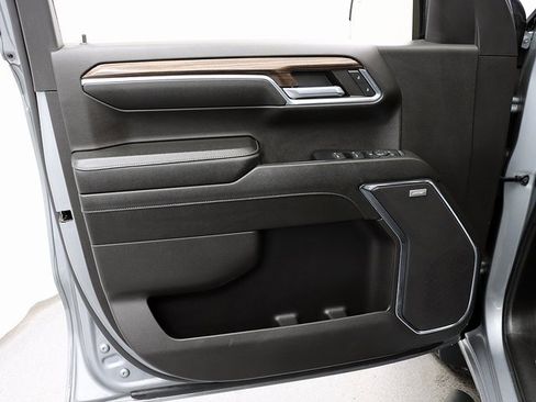 Used 2024 Chevrolet Silverado 1500 LT Trail Boss w/ LT Trail Boss Premium Package image 25