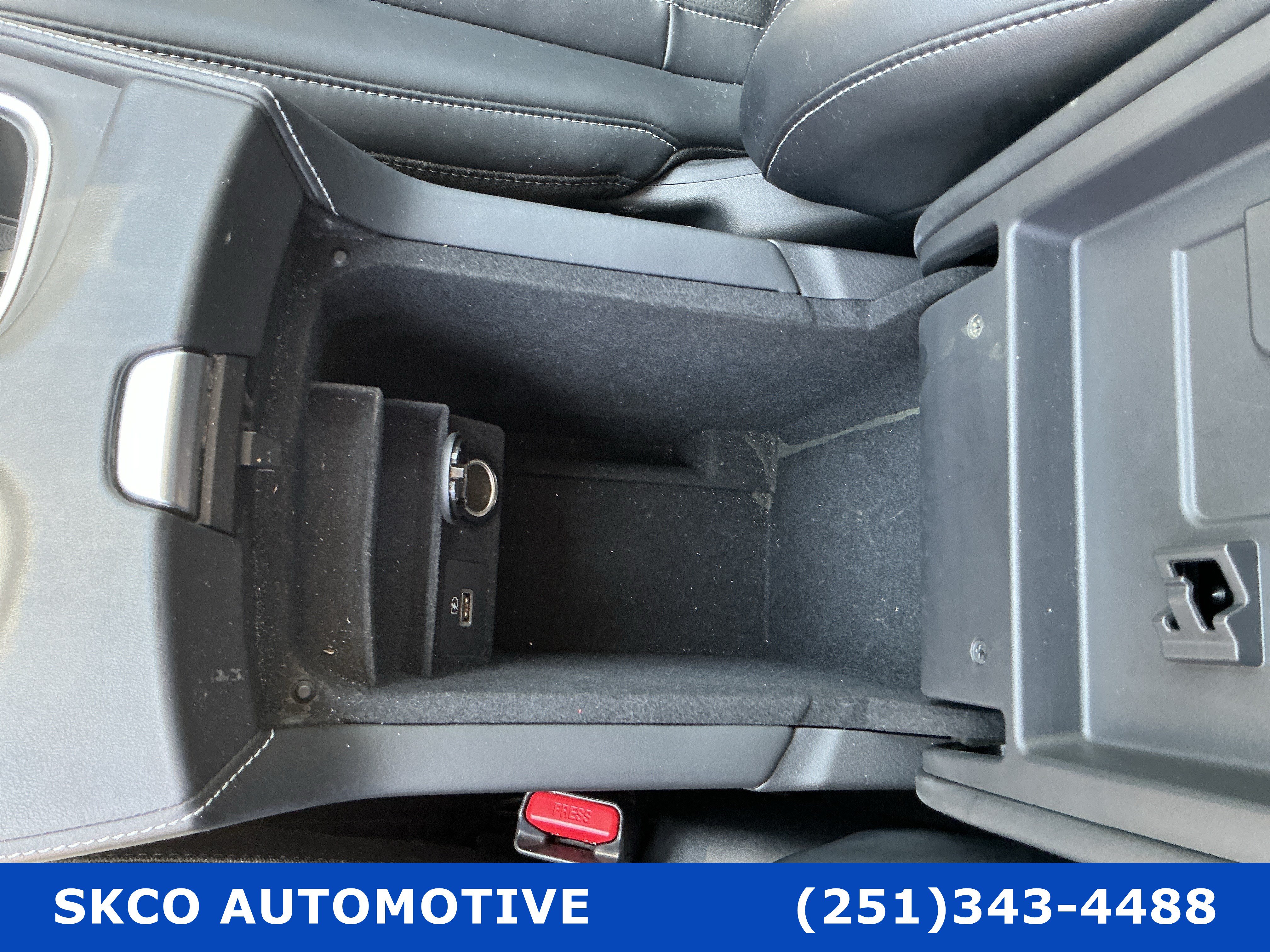 Used 2023 INFINITI QX60 Luxe w/ Vision Package FWD image 25