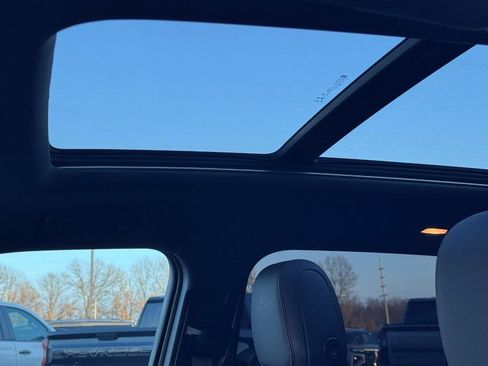 Used 2022 Chevrolet TrailBlazer RS w/ Sun and Liftgate Package image 26