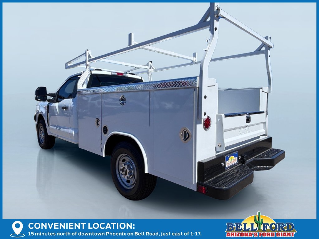 New 2027 Ford F250 XL w/ XL Chrome Package RWD image 2