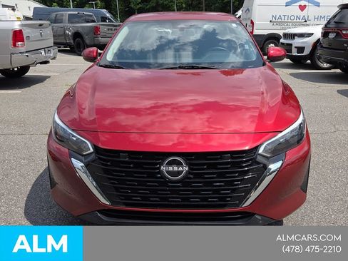 Used 2024 Nissan Sentra SV FWD image 2