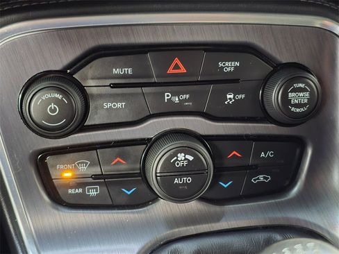 Used 2017 Dodge Challenger R/T w/ Blacktop Package image 27