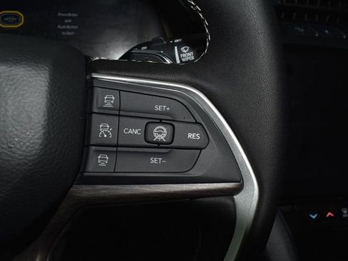 New 2026 Jeep Grand Cherokee Limited AWD/4WD image 18