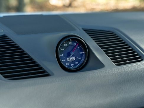 Certified 2023 Porsche Cayenne Coupe image 28