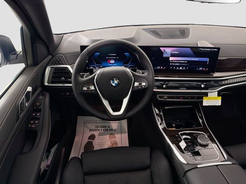 New 2026 BMW X5 sDrive40i image 23