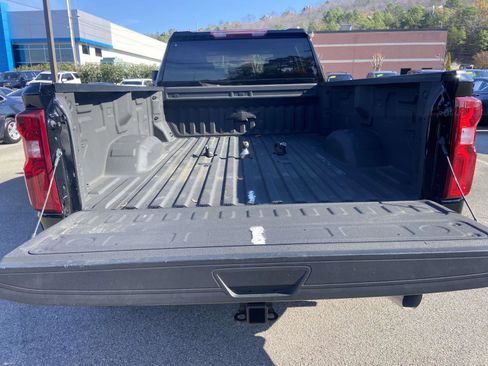 Used 2022 Chevrolet Silverado 3500 LT w/ Convenience Package image 33