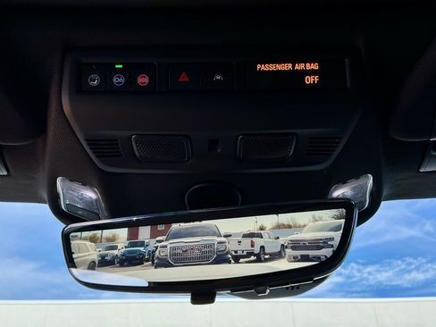 Used 2025 Chevrolet Corvette Stingray Preferred Cpe w/ Z51 Performance Package image 33