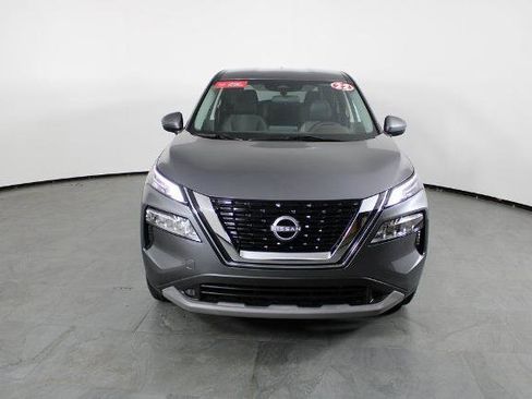 Certified 2022 Nissan Rogue SV image 11