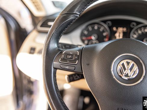 Used 2015 Volkswagen CC R-Line image 22