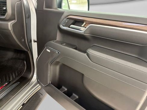 Used 2024 Chevrolet Silverado 1500 LT Trail Boss w/ Convenience Package II image 15