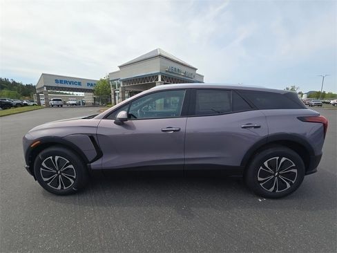 New 2025 Chevrolet Blazer EV LT w/ Super Cruise Package image 16