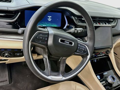 Used 2022 Jeep Grand Cherokee Limited 4xe AWD/4WD image 18