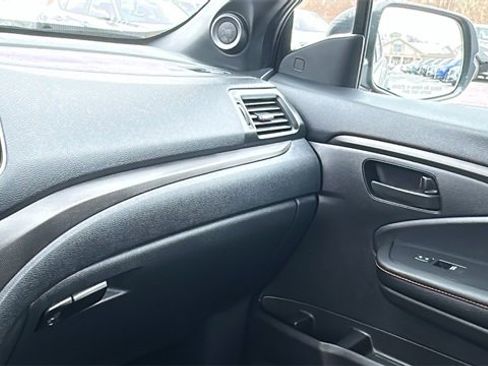 Used 2025 Honda Ridgeline TrailSport image 19