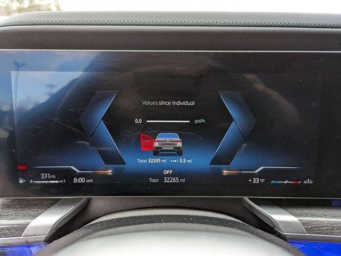 Used 2023 BMW 760i xDrive AWD/4WD image 19