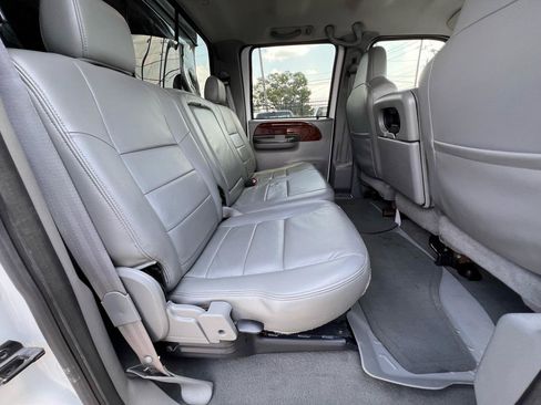 Used 2004 Ford F350 Lariat AWD/4WD image 33
