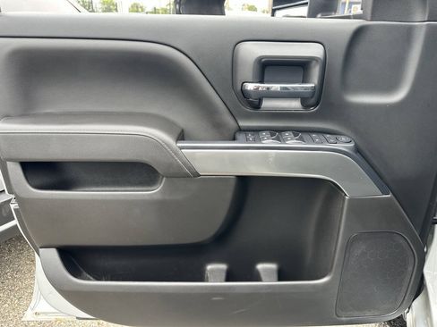 Used 2017 Chevrolet Silverado 1500 LT w/ All Star Edition AWD/4WD image 38