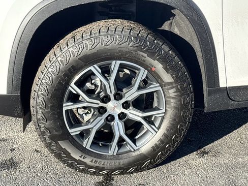 New 2026 GMC Acadia AT4 image 15