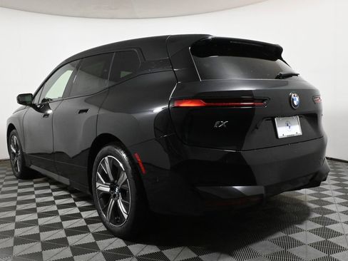 Used 2026 BMW iX xDrive45 w/ Premium Package image 5