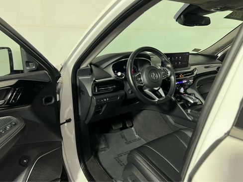 Certified 2025 Acura MDX SH-AWD image 23