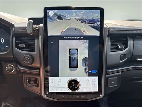 Used 2022 Ford Expedition Max Platinum image 16