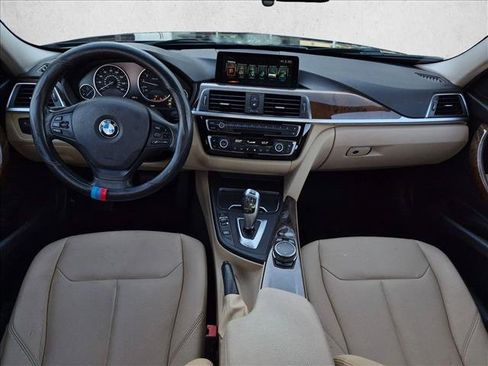 Used 2017 BMW 320i Sedan RWD image 17