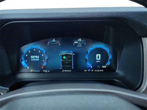 Used 2025 Ford Bronco Outer Banks image 17