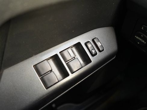 Used 2016 Toyota RAV4 LE FWD image 14