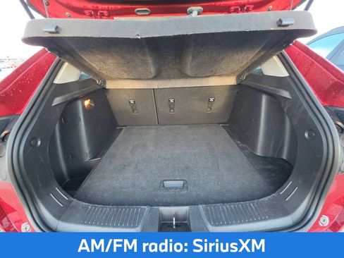 Used 2024 Chevrolet Trax LT FWD image 8