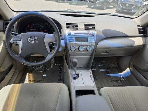 Used 2007 Toyota Camry LE FWD image 8