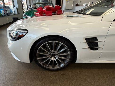 Used 2018 Mercedes-Benz SL 450 image 5