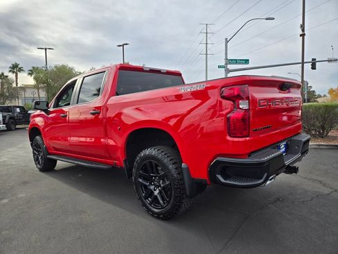 Used 2024 Chevrolet Silverado 1500 Custom Trail Boss w/ LPO, Dark Essentials Package image 4