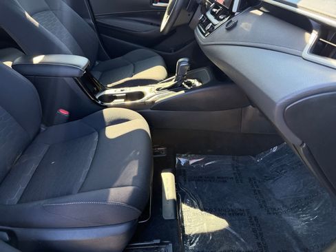 Used 2024 Toyota Corolla SE image 31