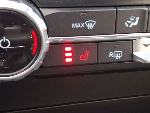 Used 2022 Ford F150 XLT w/ Equipment Group 302A High image 26