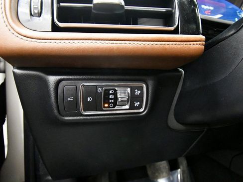 Used 2020 Lincoln Aviator Reserve w/ Equipment Group 202A AWD/4WD image 22
