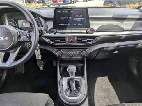 Certified 2024 Kia Forte LXS FWD image 15