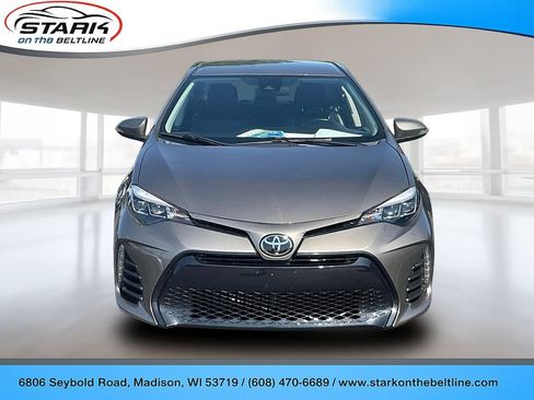 Used 2017 Toyota Corolla SE w/ Carpet Mat Package (TMS) FWD image 2